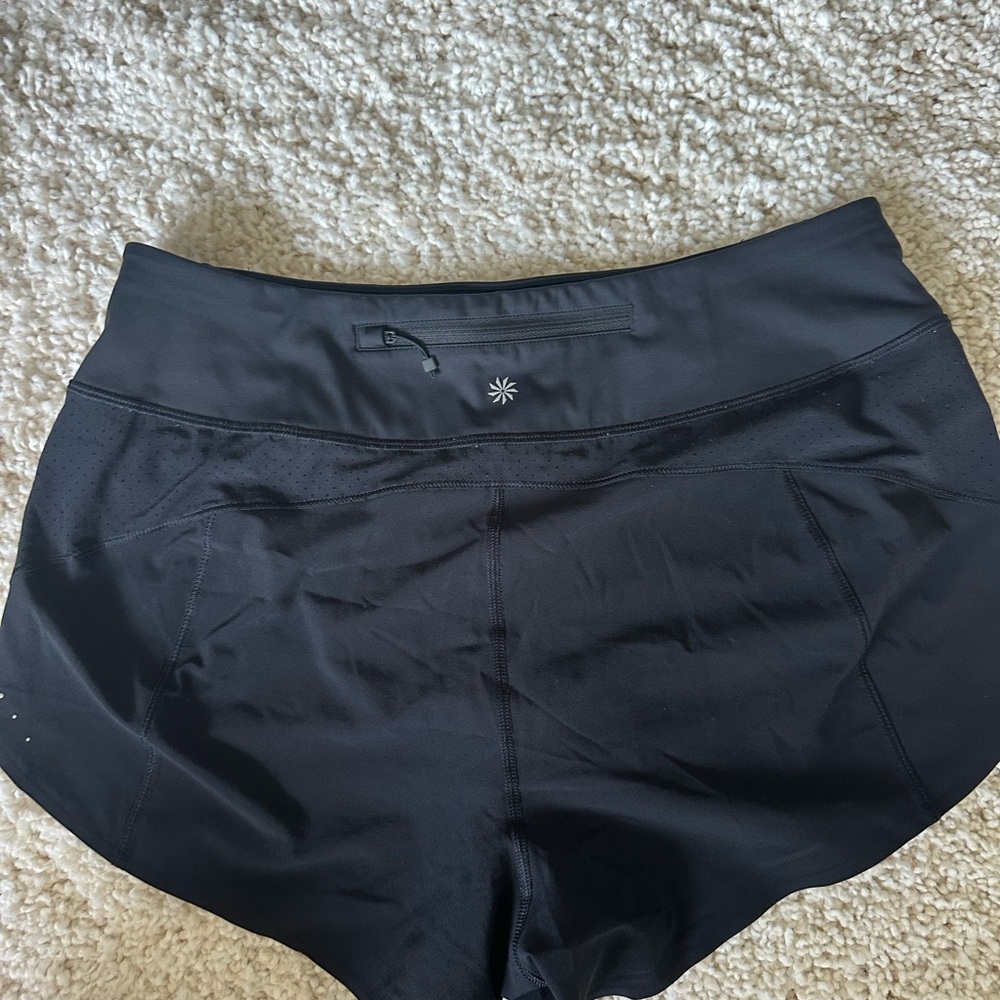Athleta women’s black running short